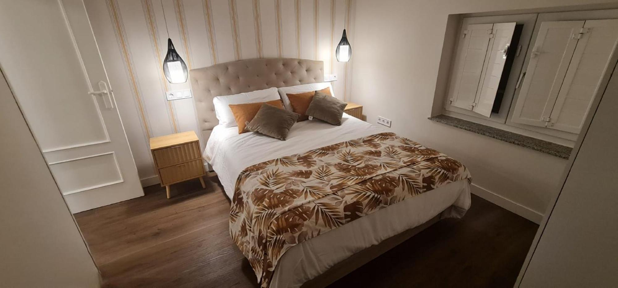 Ferienwohnung Atico De Diseno En El Centro Oviédo Exterior foto